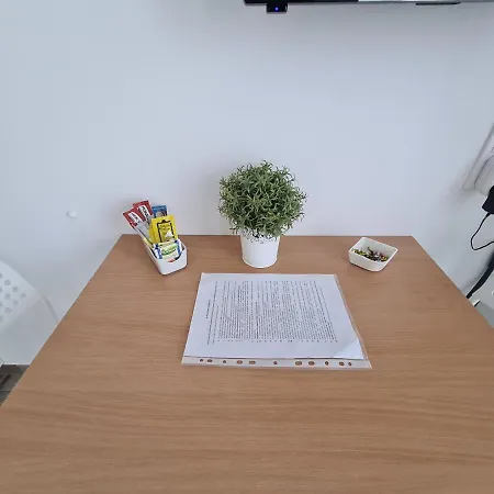 Surman Apartman *