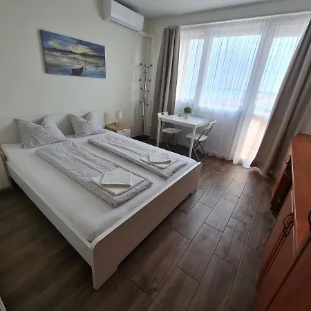 Apartman Surman *