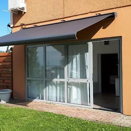 Apartman Surman *